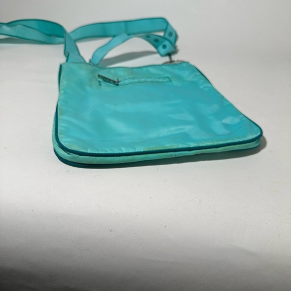 Blue Crossbody Bag with Adjustable Strap and Slouchy Design - Picture 4 of 5